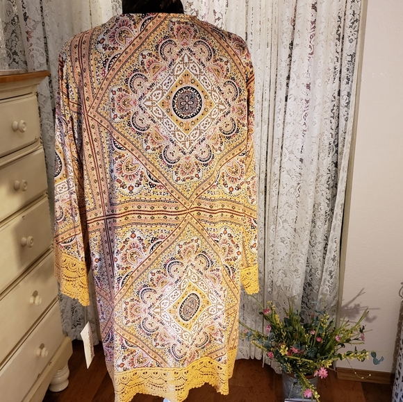 Rewind Juniors XXL Sheer Cardigan - Picture 3 of 7